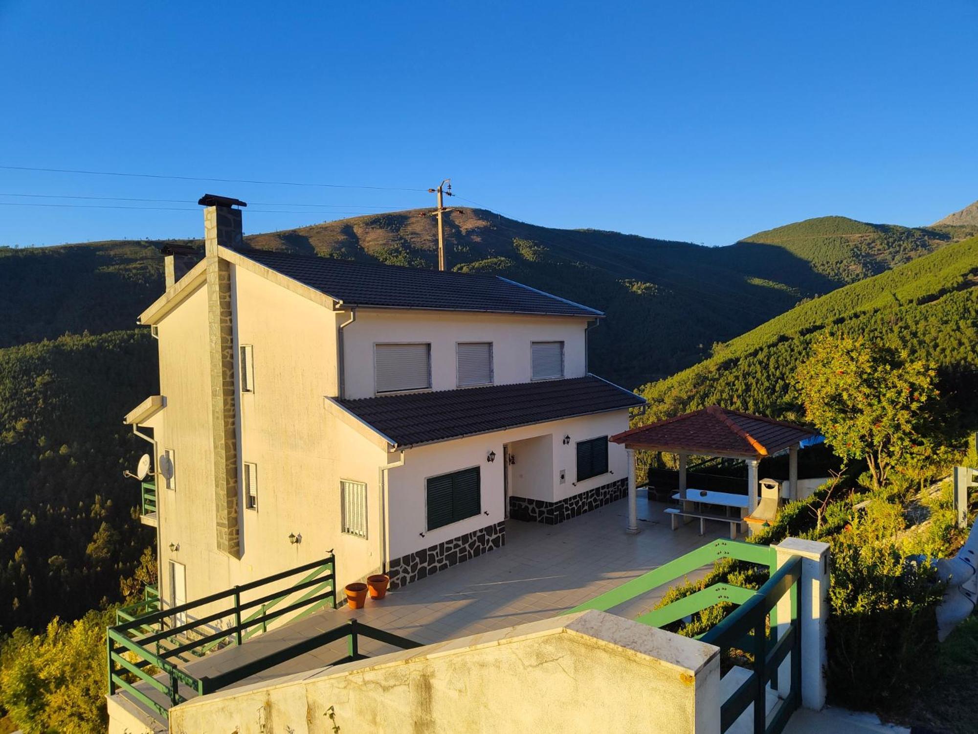 Private Pool Villa Serra Da Estrela Seia Exterior photo